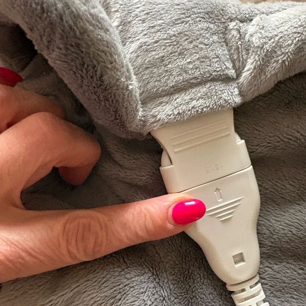 Shoulder Heating Pad - 4 Heat Settings, Auto Shut-Off